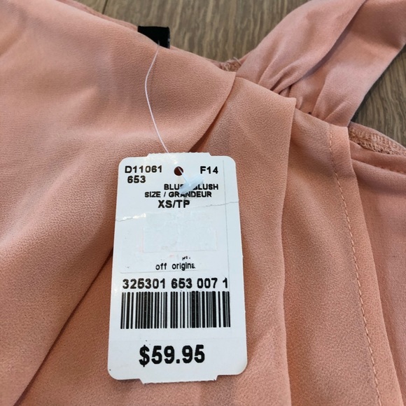 Peach double layered tunic from Le Château - Picture 2 of 3